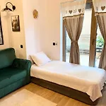 Summer Apartman