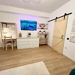 Summer Apartman *